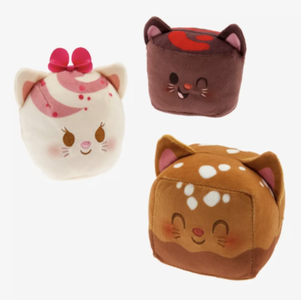 Disney Munchlings "Aristocats" Mini Plushies Set BNWT